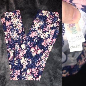 Lularoe one size leggings